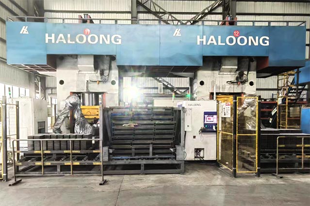 伺服螺旋壓力機(jī) 伺服螺旋壓力機(jī)